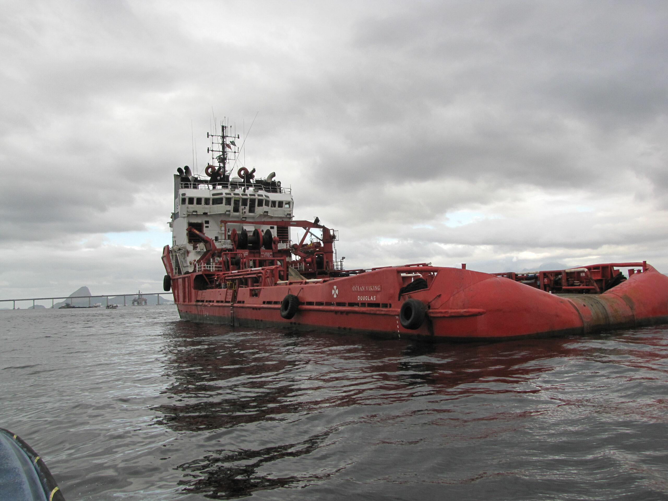 Ocean_viking_anchored_by_volfegan-d42atrf