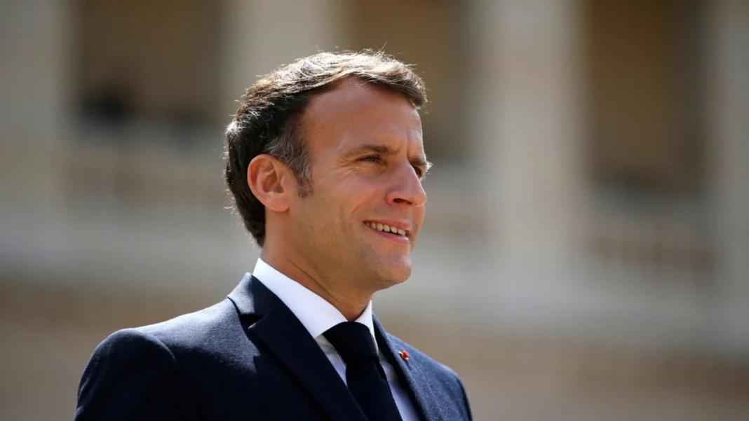 Eliseo-Macron-potrebbe-annunciare-la-sua-candidatura-a-un-secondo-mandato