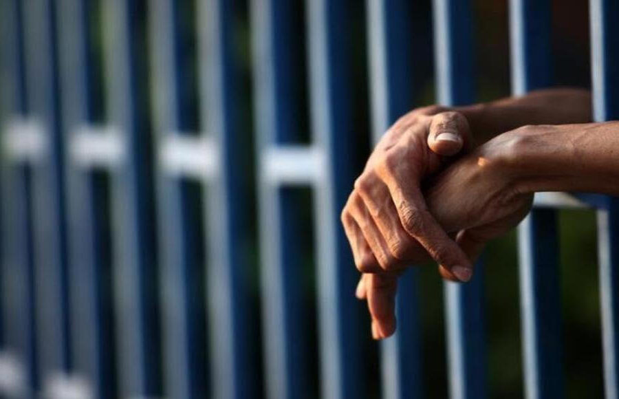 Regina-Coeli-detenuto-si-suicida-con-una-bomboletta-di-gas.-De-Fazio-Servono-interventi-urgenti