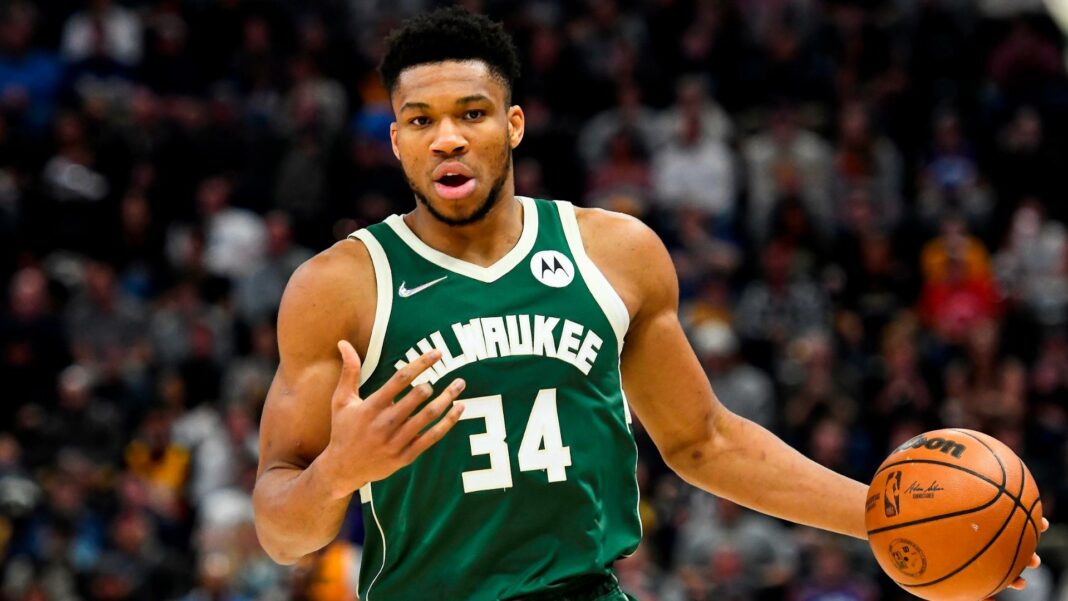 giannis-antetokounmpo-cropstart-x-21-y-12-x2-385-y2-220-w-364-h-208-cropend