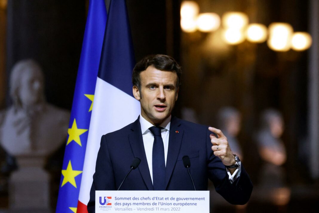 macron_versailles_afp