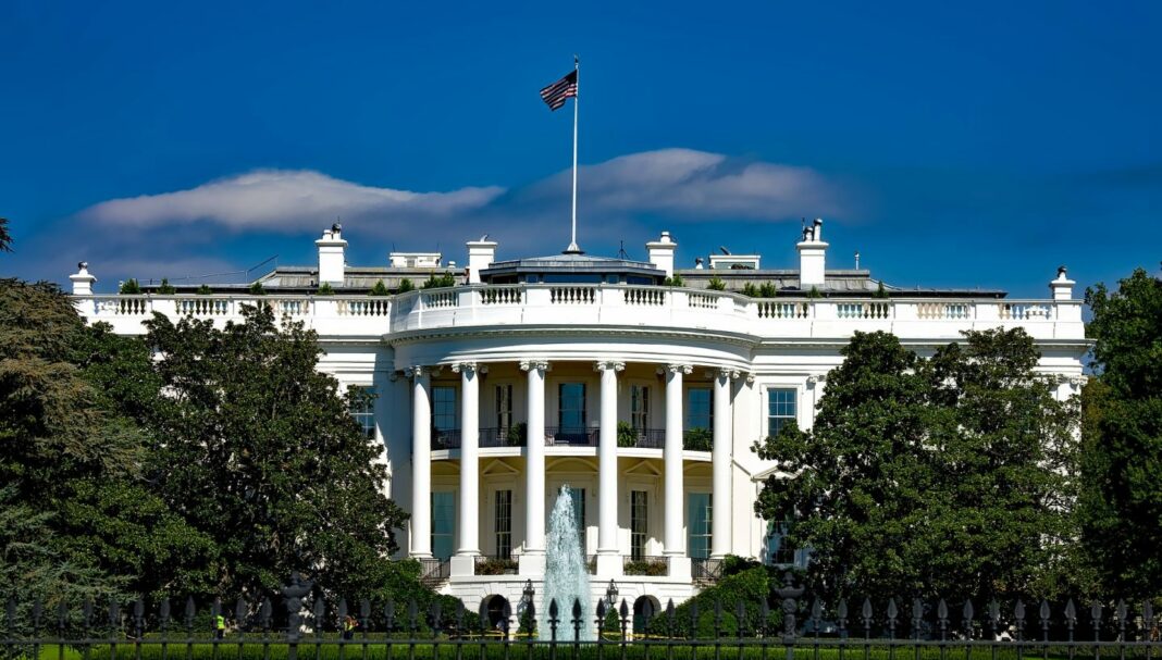 the-white-house-1623005_1920-1440x819-1