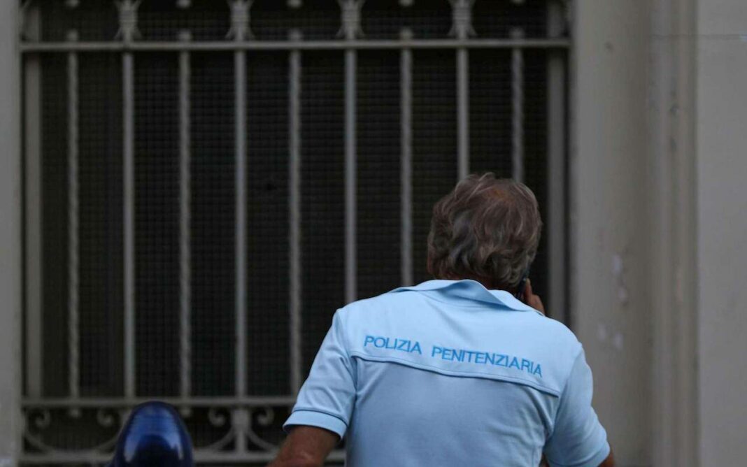Polizia-Penitenziaria-Carcere-68