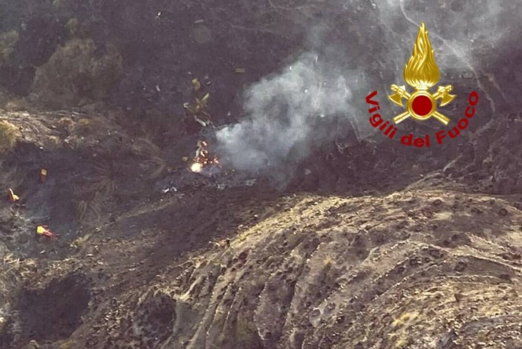 Sicilia-canadair-