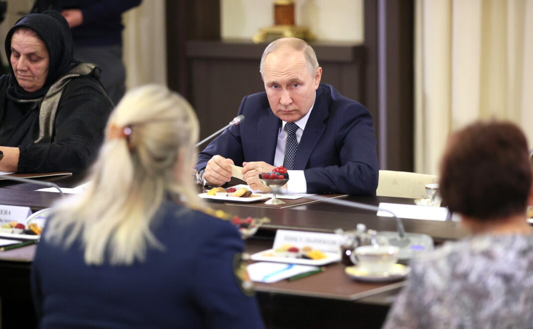 INCONTRO TRA PUTIN E LE MADRI DEI SOLDATI RUSSI