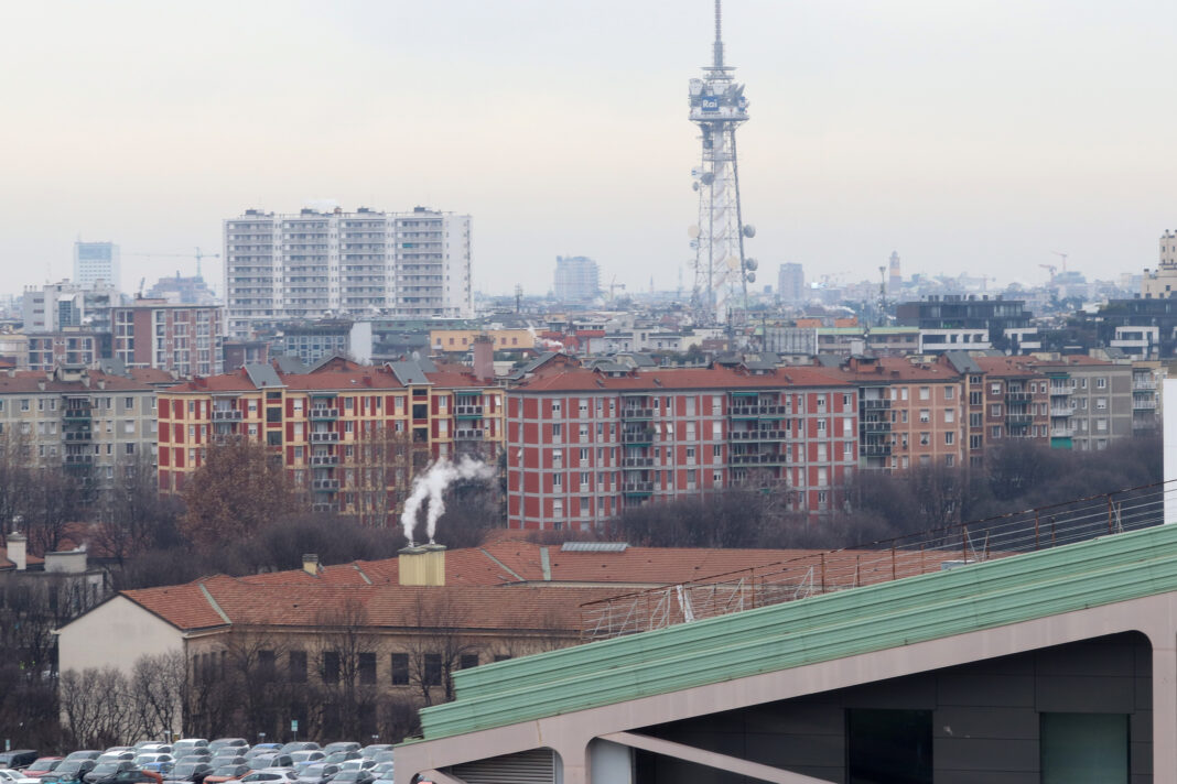 VEDUTA DI MILANO