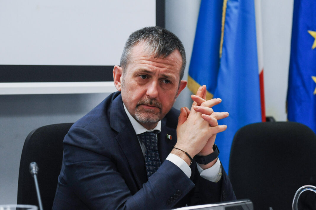 DELMASTRO INDAGATO