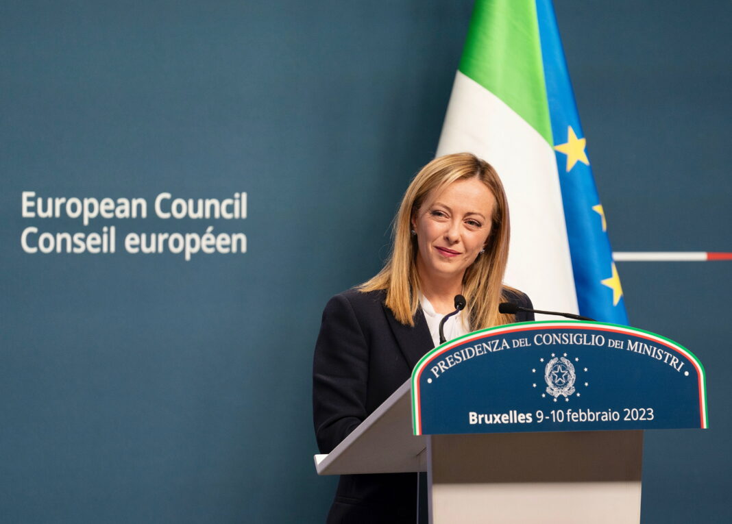 GIORGIA MELONI IN CONFERENZA STAMPA DOPO IL CONSIGLIO UE Trionfo in Lombardia e Lazio