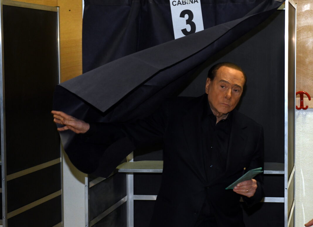 ELEZIONI REGIONALI LOMBARDIA, SILVIO BERLUSCONI AL VOTO. E se avesse ragione Berlusconi?