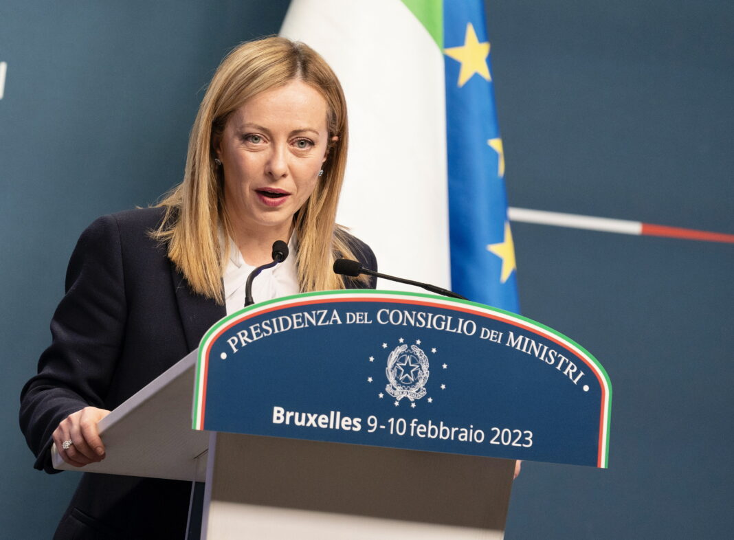 Nelle mani di Giorgia