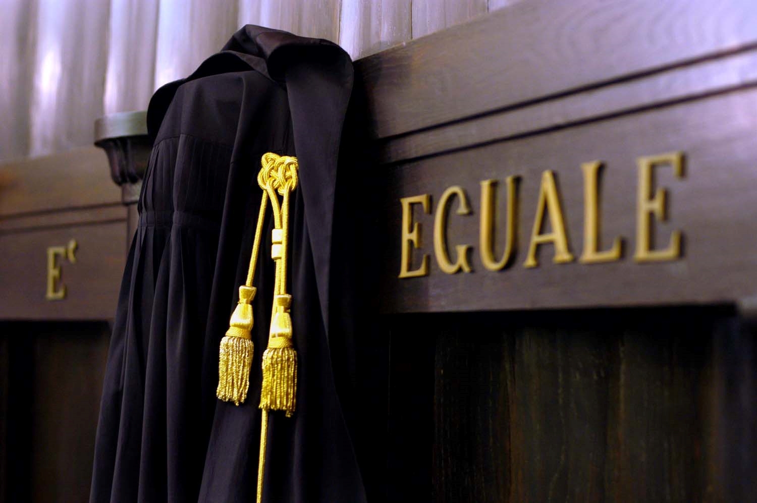 Decreto Paesi sicuri, il Tribunale di Bologna lo rinvia alla Corte Ue: “Così, anche la Germania nazista sarebbe stata sicura” Decreto Paesi sicuri, il Tribunale di Bologna lo rinvia alla Corte Ue: “Così, anche la Germania nazista sarebbe stata sicura”