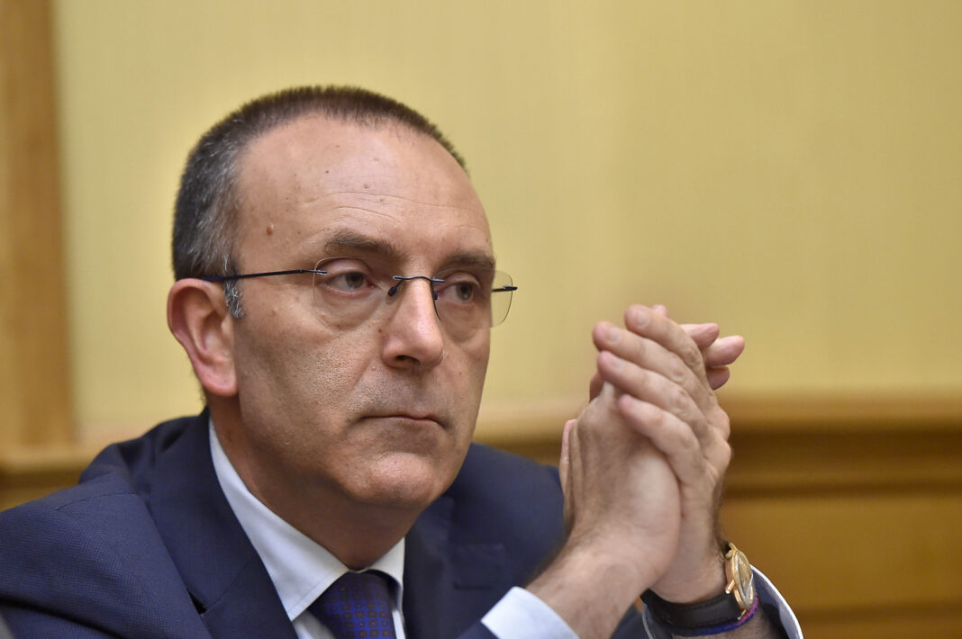 “Pechino seguirà sempre la via della pace Meloni? È la leader di Fratelli d’America”