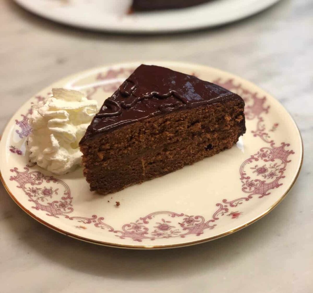 sacher-torte-tradizionale-e1567587743333