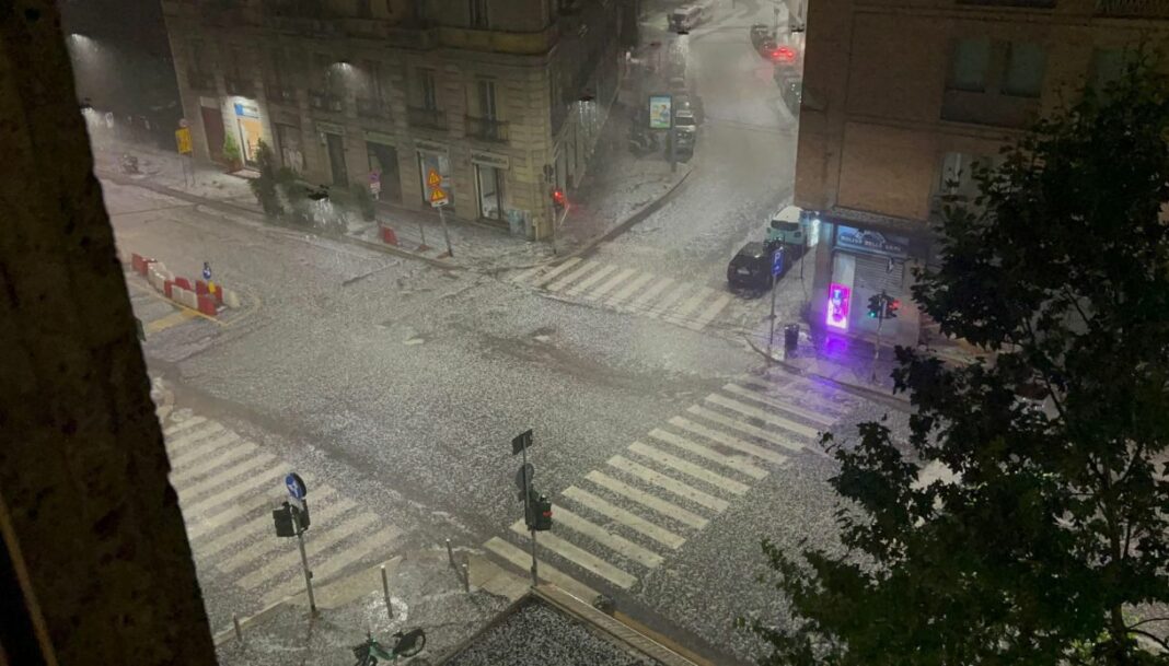 L’italia divisa dal maltempo: bufera a Milano danni e un morto