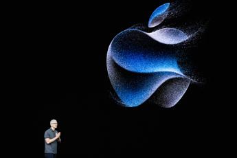 Apple aggiornerà software iPhone 12