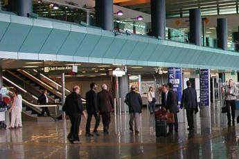 Così le vecchie batterie auto illumineranno Fiumicino Così le vecchie batterie auto illumineranno Fiumicino