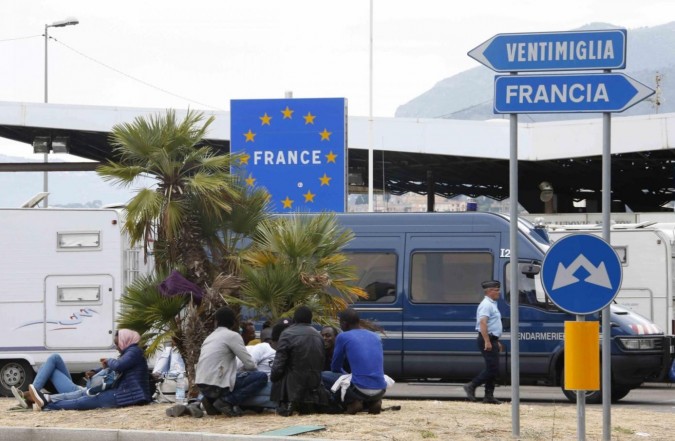 francia migranti