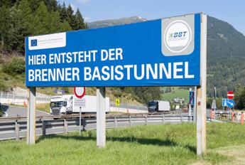 Migranti, Vienna rafforza controlli al Brennero brennero