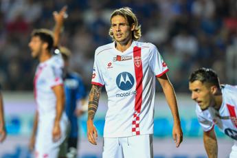 Monza-Lecce 1-1, gol di Krstovic e Colpani