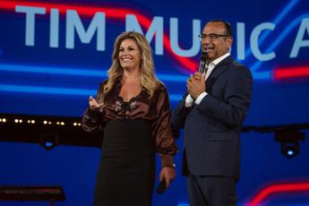 Tim Music Awards, da De Gregori a Fabri Fibra sul palco dell’Arena