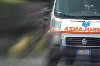 tamponamento tra bus carichi di studenti a catanzaro