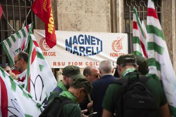 crisi marelli gentiloni non intervenne patata bollente a urso