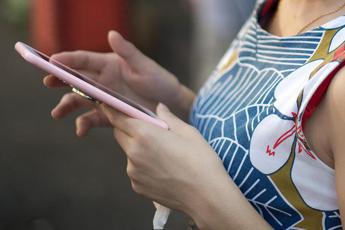 Pagamenti, il boom di quelli digitali: ecco quanto costano agli italiani Pagamenti, il boom di quelli digitali: ecco quanto costano agli italiani