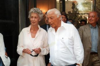 il fantasma di edoardo e il testamento riemerso di gianni agnelli