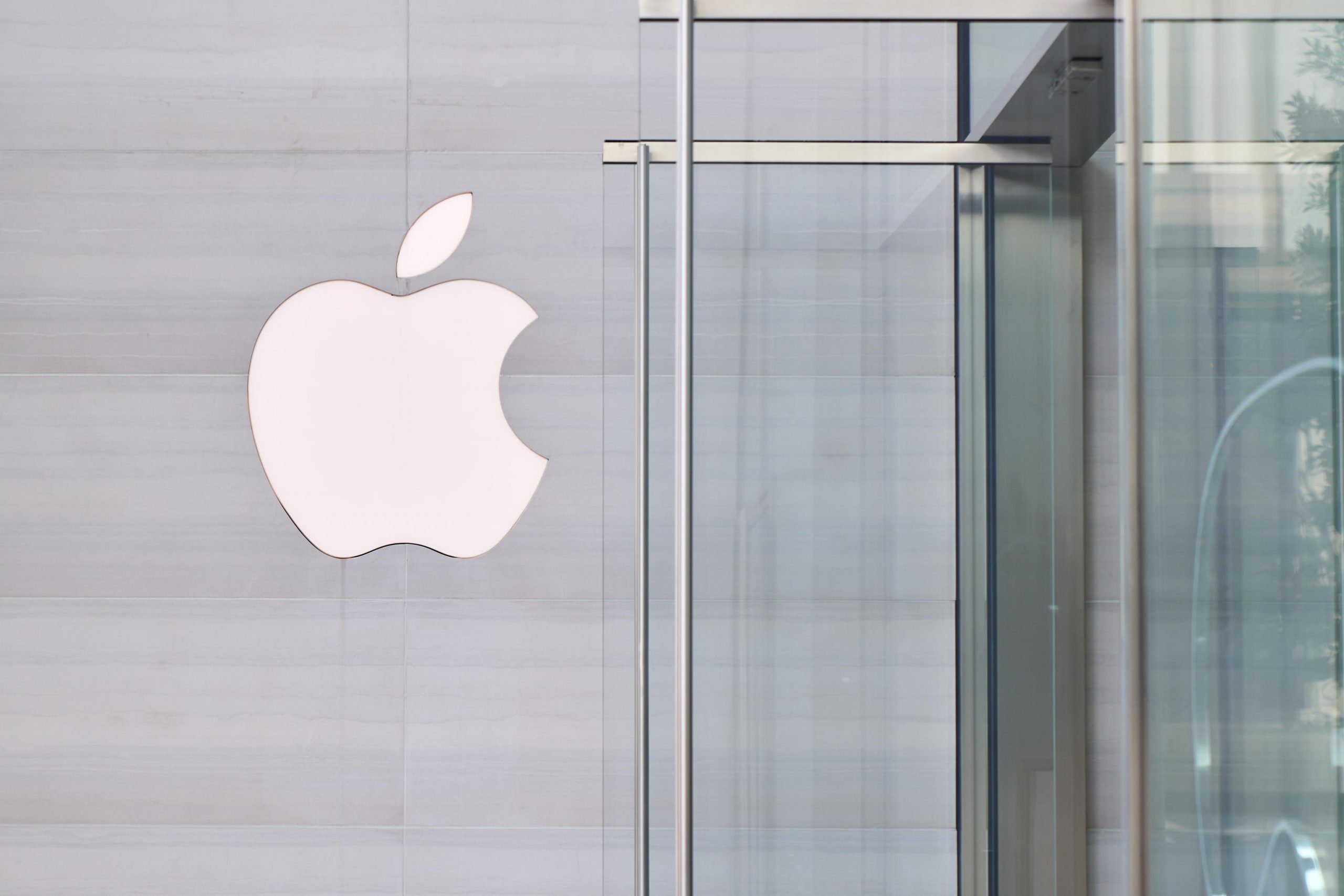 Apple ingiunge all’Ue di abrogare il regolamento Dma