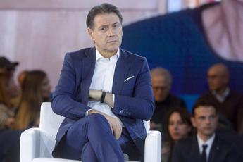 conte non va a un convegno per non incrociare schlein