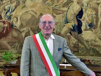 Addio a Paolo Pillitteri ex sindaco di Milano è morto nel giorno del