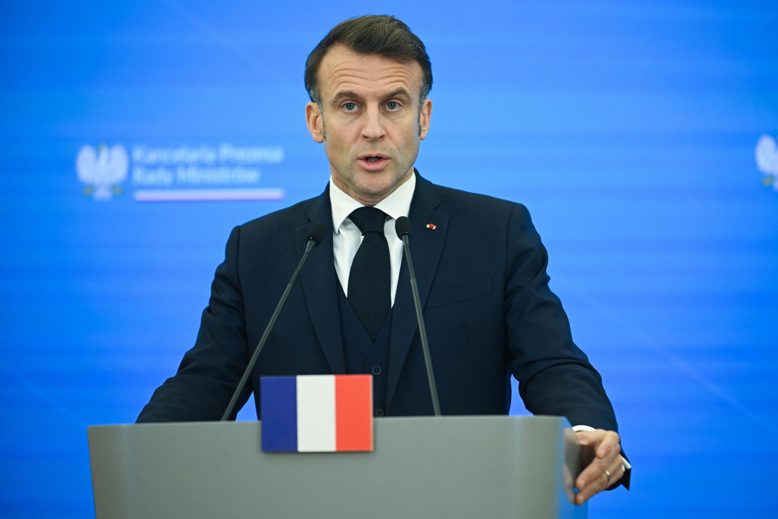 La malattia cronica della Francia si chiama Emmanuel Macron