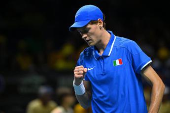 sinner travolge bublik e vola in semifinale al roland garros