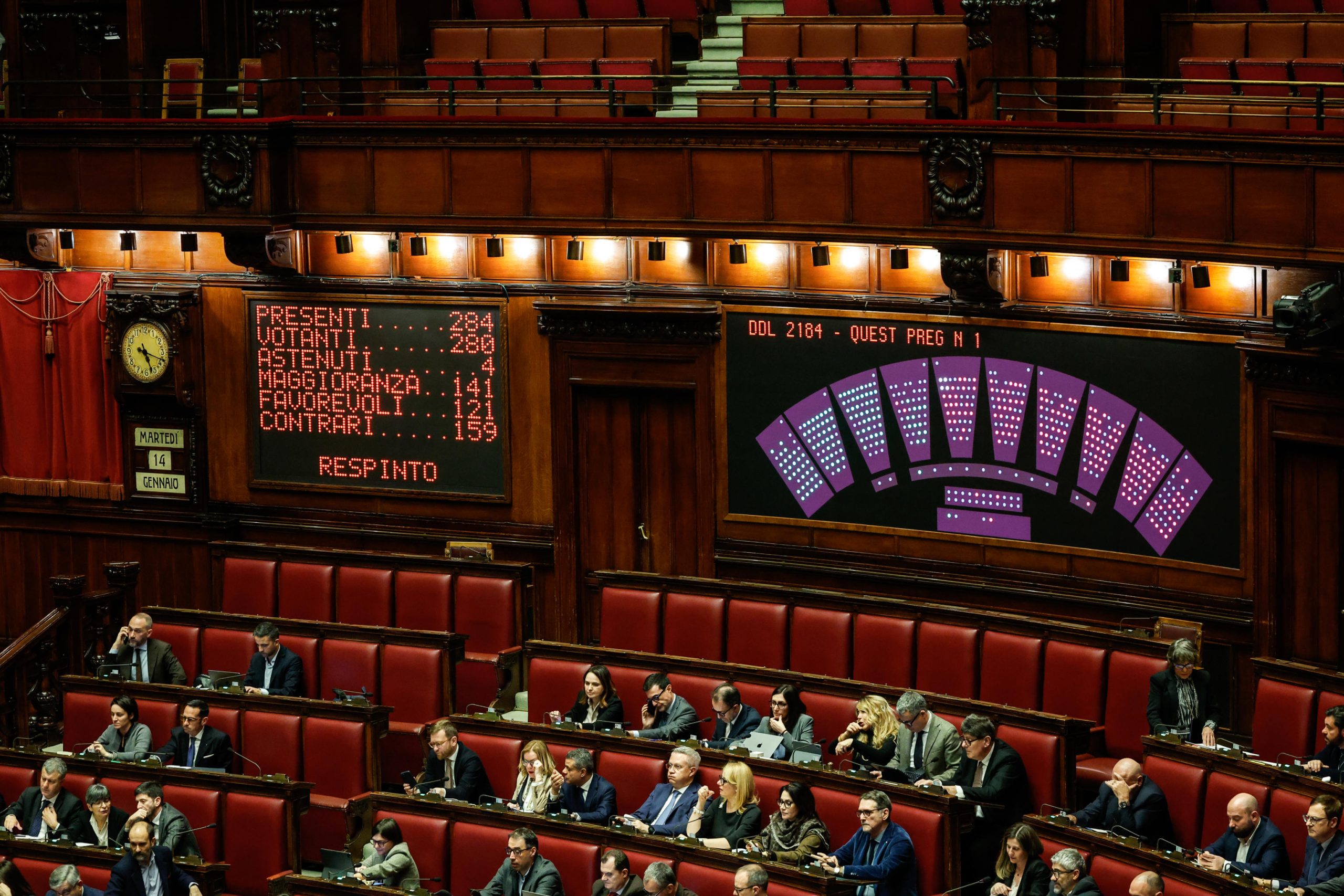 Decreto Elezioni approvato anche alla Camera, è legge. La scheda Decreto Elezioni approvato anche alla Camera, è legge. La scheda