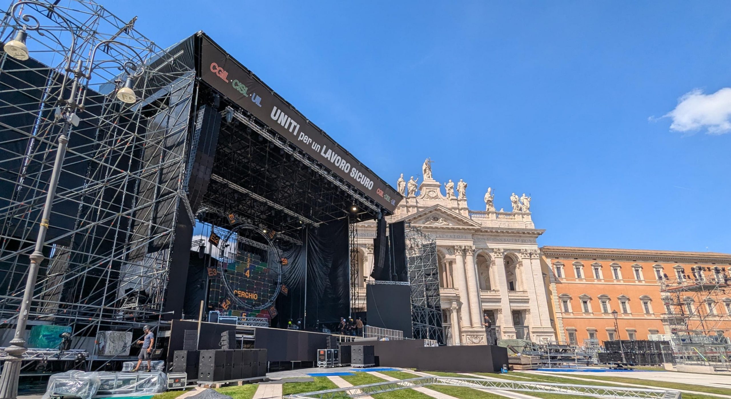 Tutti al concertone, ma il governo lavora per il lavoro Tutti al concertone, ma il governo lavora per il lavoro