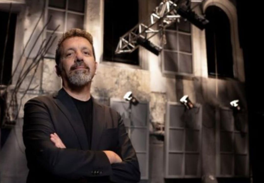 Andrea De Rosa, la folgorazione per il teatro grazie a Martone Andrea De Rosa, la folgorazione per il teatro grazie a Martone