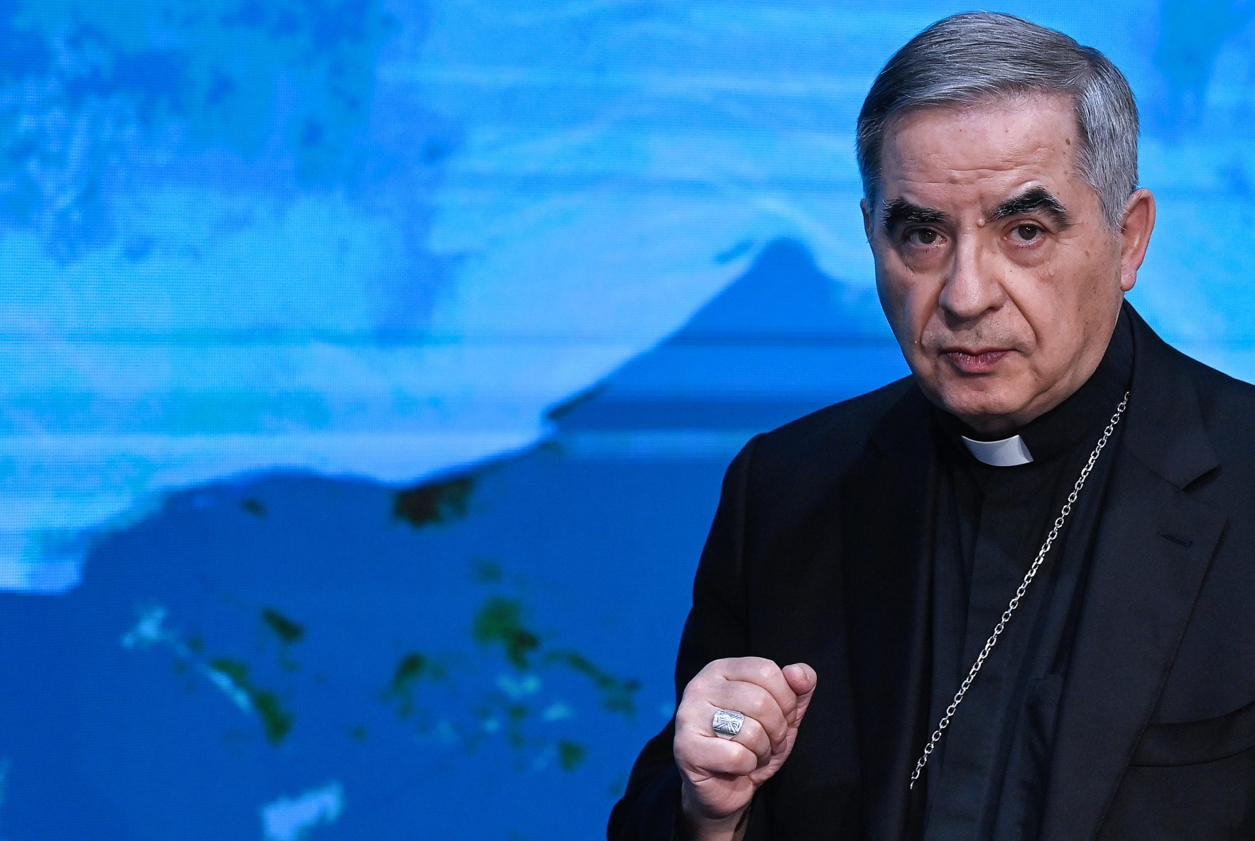 IN GIUSTIZIA – La moral suasion “esecutiva” e la “rinuncia” di Becciu IN GIUSTIZIA – La moral suasion “esecutiva” e la “rinuncia” di Becciu