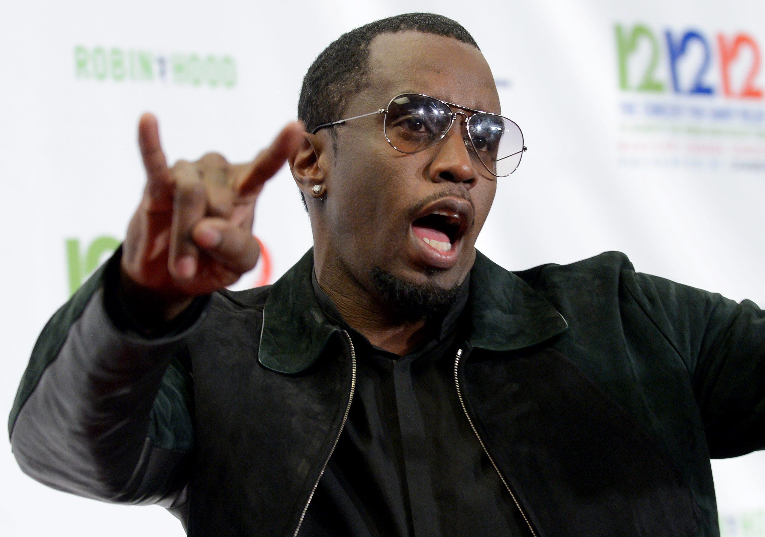 È iniziato il processo a Puff Daddy: oggi la scelta della giuria È iniziato il processo a Puff Daddy: oggi la scelta della giuria