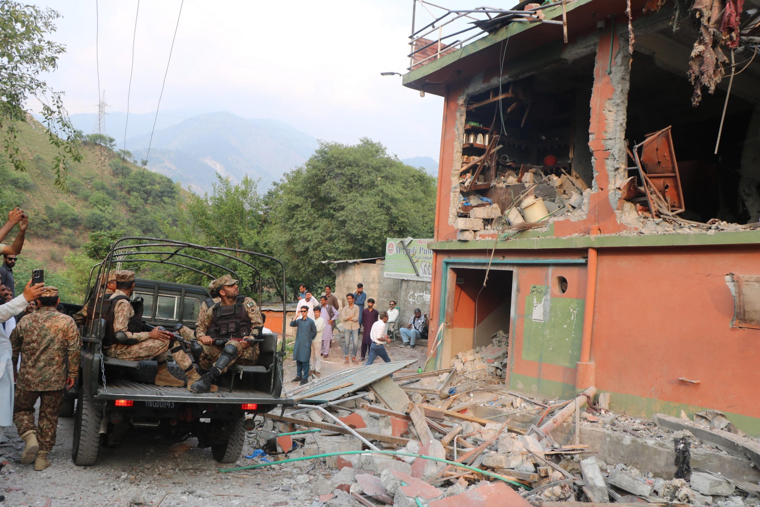 Escalation tra India e Pakistan: 38 morti dopo raid missilistici Escalation tra India e Pakistan: 38 morti dopo raid missilistici