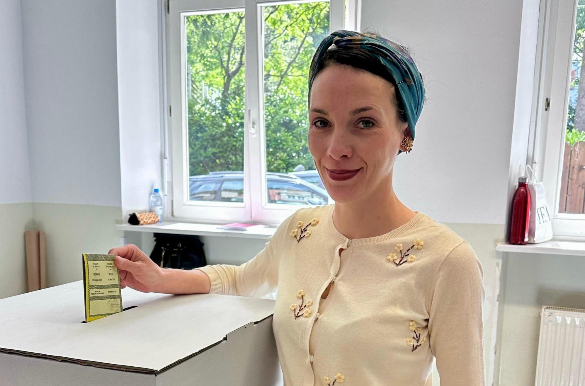 Katharina Zeller: il nuovo volto di Merano e la polemica della fascia tricolore (IL VIDEO) Katharina Zeller: il nuovo volto di Merano e la polemica della fascia tricolore (IL VIDEO)