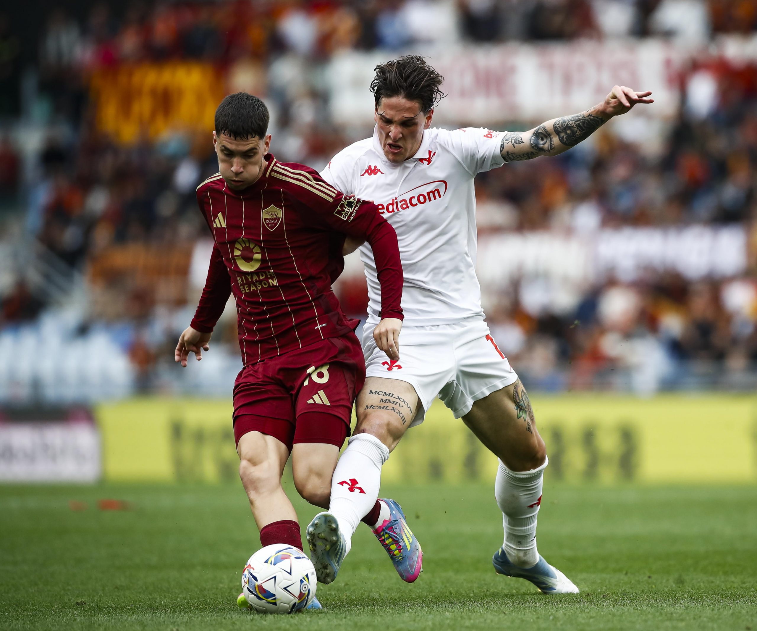 fiorentinaroma primavera zaniolo colpisce con un pugno un calciatore giallorosso negli spogliatoi da Lidentita.it fiorentinaroma primavera zaniolo colpisce con un pugno un calciatore giallorosso negli spogliatoi