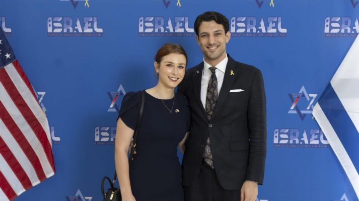 Washington e Gaza: il filo rosso dell’odio che unisce le mani insanguinate Washington e Gaza: il filo rosso dell’odio che unisce le mani insanguinate