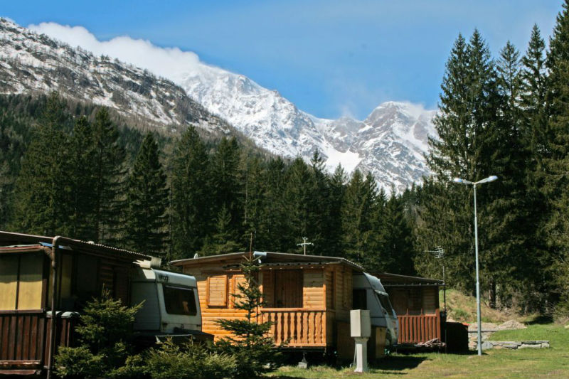 Legambiente, turismo sostenibile in montagna: al Piemonte 4 bandiere verdi e una nera Legambiente, turismo sostenibile in montagna: al Piemonte 4 bandiere verdi e una nera