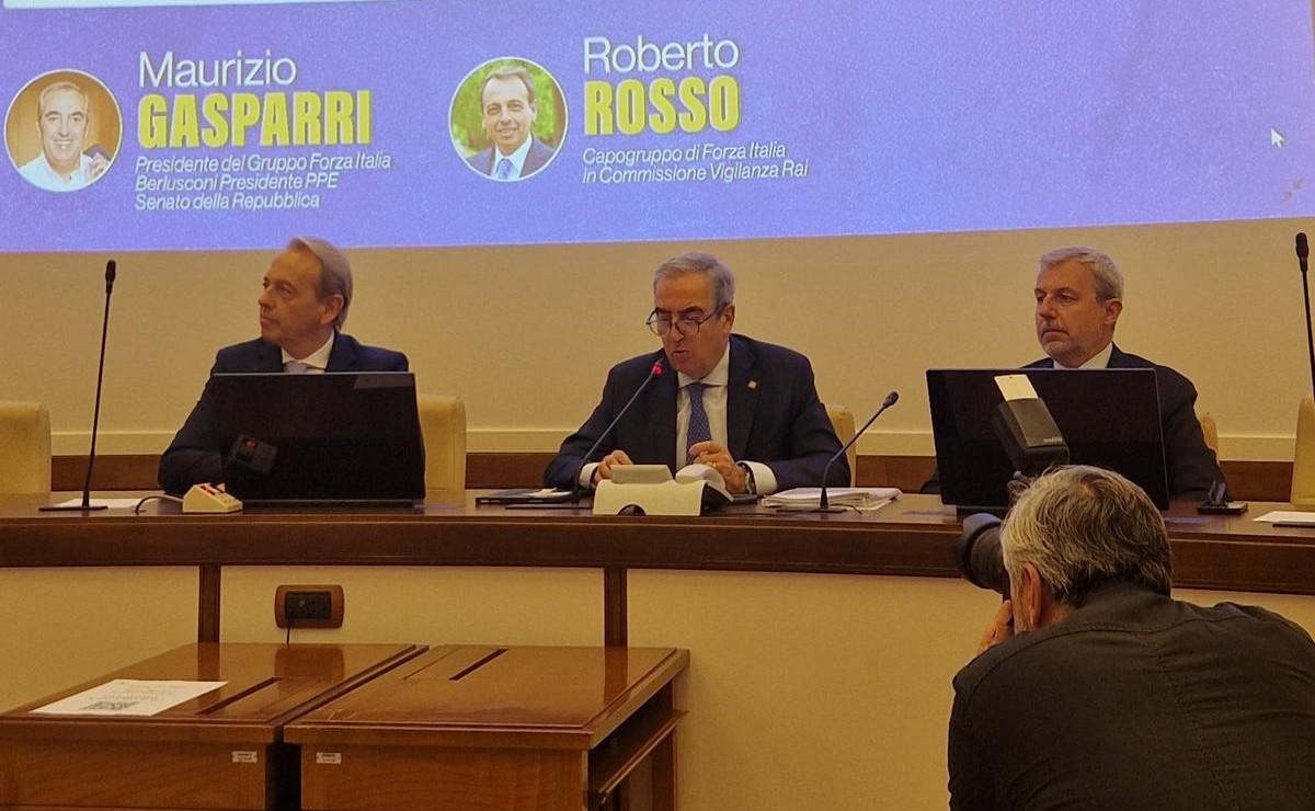 Forza Italia presenta la sua riforma Rai Forza Italia presenta la sua riforma Rai