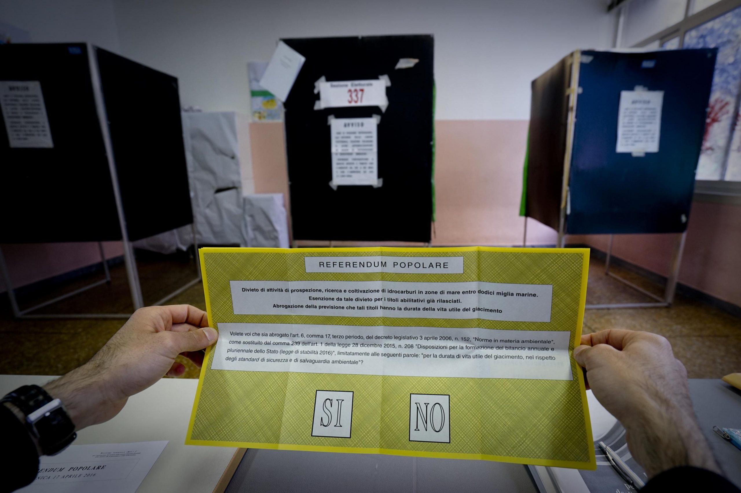 Urne aperte per i referendum da domani, ma si parla ancora solo di quorum Urne aperte per i referendum da domani, ma si parla ancora solo di quorum