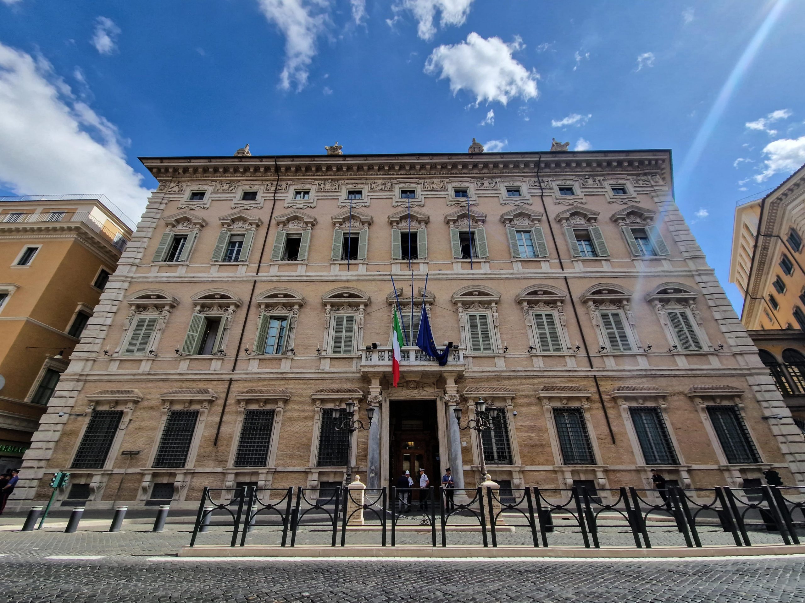 Attesa al Senato per la mossa della Lega sul limite dei due mandati Attesa al Senato per la mossa della Lega sul limite dei due mandati