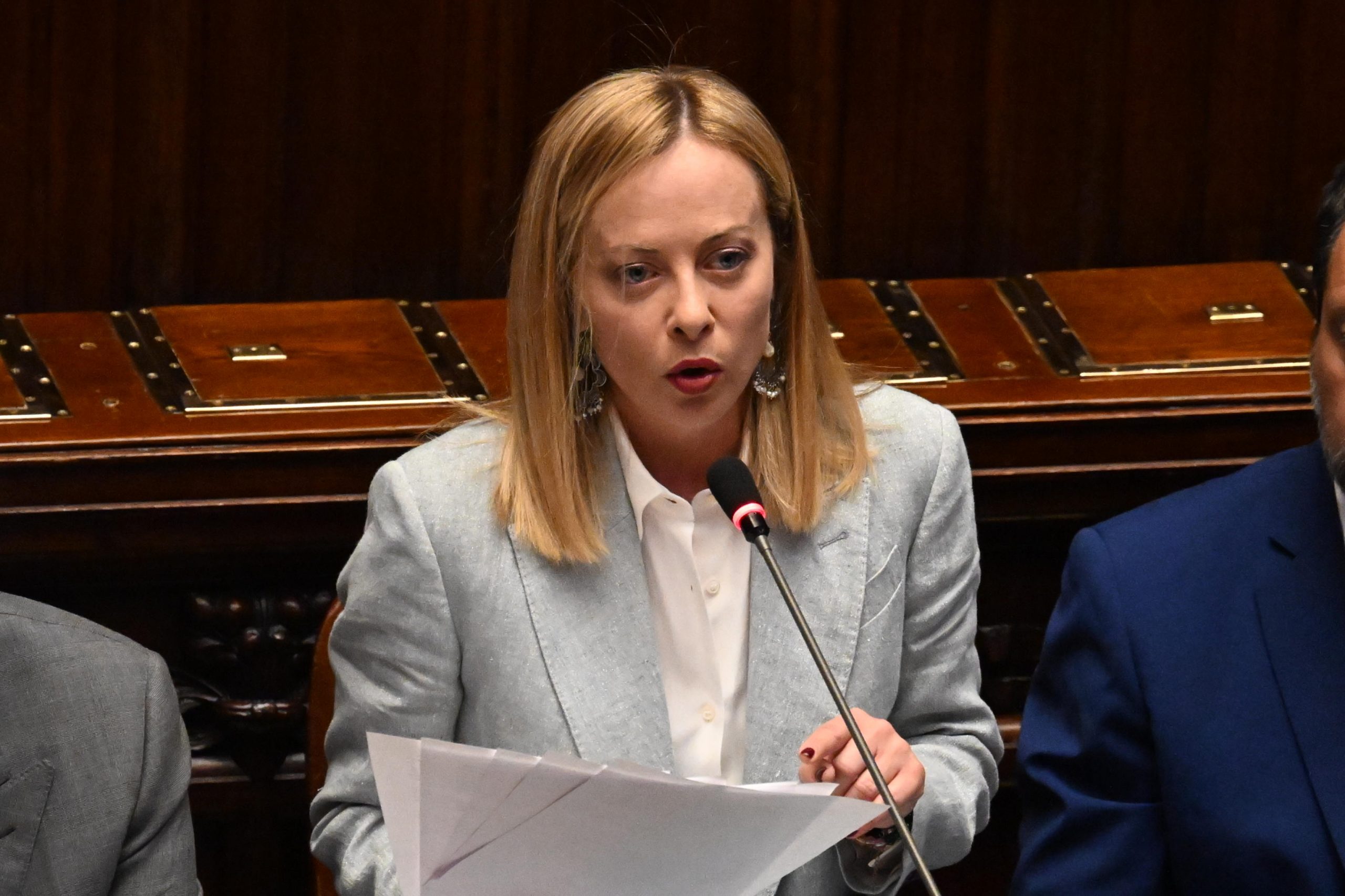 sul conflitto in israele iran meloni apre al dialogo con le opposizioni