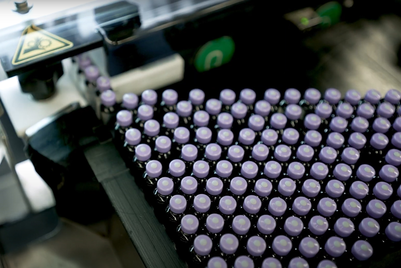 Chi specula sui farmaci salvavita: i cartelli che gonfiano i prezzi al 5mila% Chi specula sui farmaci salvavita: i cartelli che gonfiano i prezzi al 5mila%