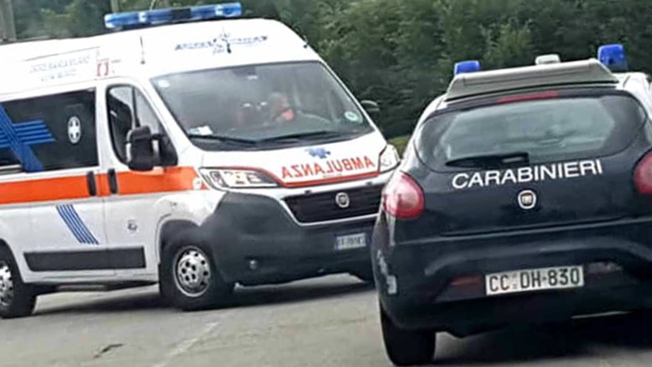 uccide la madre con l8217accetta nel salento
