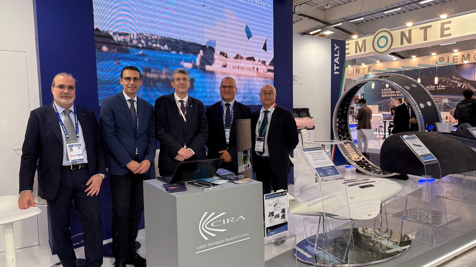 Innovazione e aerospazio: il Cira “vola” all’Air Show di Parigi
